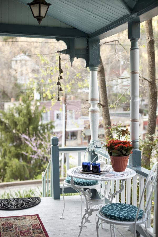 Cliff Cottage Inn Eureka Springs Exteriör bild